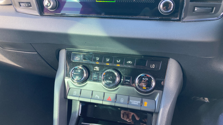 Skoda Karoq 1.5 TSI SE Technology 5dr Petrol Estate